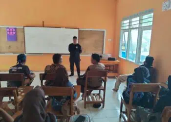 Waspada Megathrust, Boedak Saung Sosialisasikan Mitigasi Bencana kepada Pelajar SMK di Pandeglang