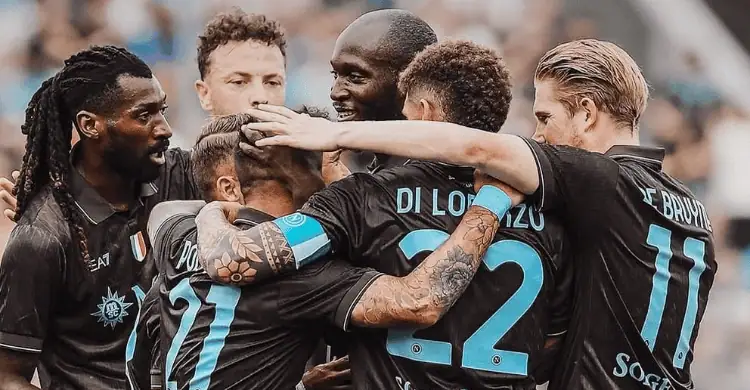 Tutup Laga Uji Coba, Napoli Gebuk Olympiakos