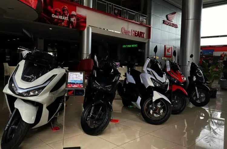 Promo September Ceria, Diskon dan Potongan Tenor untuk Beragam Tipe Motor Honda