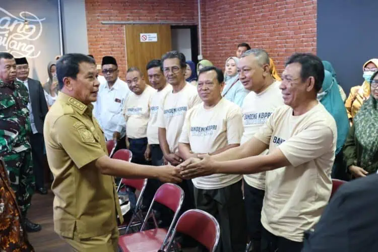 Pasar Kemis Masuk 2 Besar Lomba KB Pria Tingkat Nasional