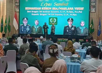 Hadiri Pisah Sambut Danrem/064 MY, Andra Minta Babinsa Kembali Terlibat Siskamling