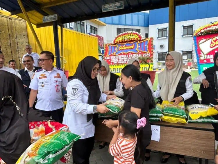 Peringati Harhubnas ke-55, Dishub Kabupaten Tangerang Gelar Bazar Sembako dan Donor Darah