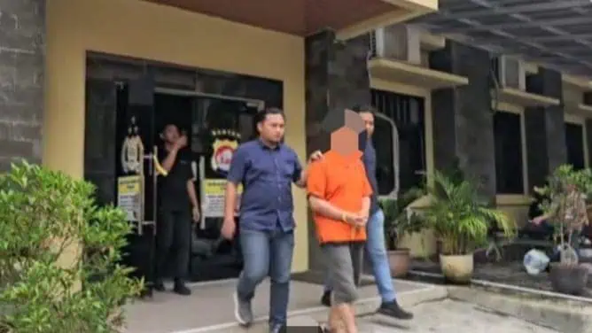 Rugikan Konsumen Miliaran Rupiah, DPO Pelaku Penipuan Diamankan ke Mapolda Banten