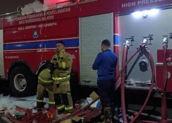 Kebakaran Pabrik di Serpong Utara Diakibatkan Aki Meledak, Padam Setelah 8 Jam
