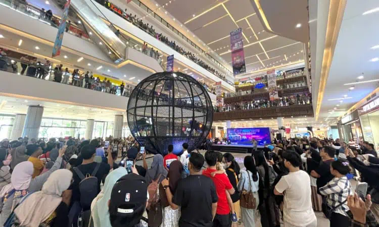 ''Globe of Death'' Atraksi Motor Ekstrem Hadir di Mal Ciputra Tangerang