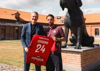Verdonk Sapa Fans Lille Pakai Bahasa Indonesia
