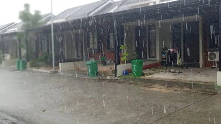 Cuaca Basah Mengintai, BPBD Kota Tangerang Siaga 24 Jam Layani Ribuan Laporan Warga