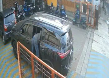 Pencurian dengan Modus Pecah Kaca Mobil Terjadi di Cipondoh, Pelaku 2 Orang