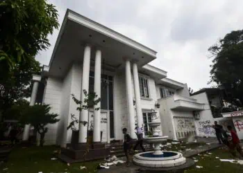10 Orang Jadi Tersangka Penjarahan Rumah Uya Kuya, 1 Masih Bocah