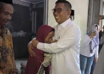 Tangis Bahagia Saniti: Dari Gubuk Reyot ke Rumah Layak Huni Berkat Pemprov Banten