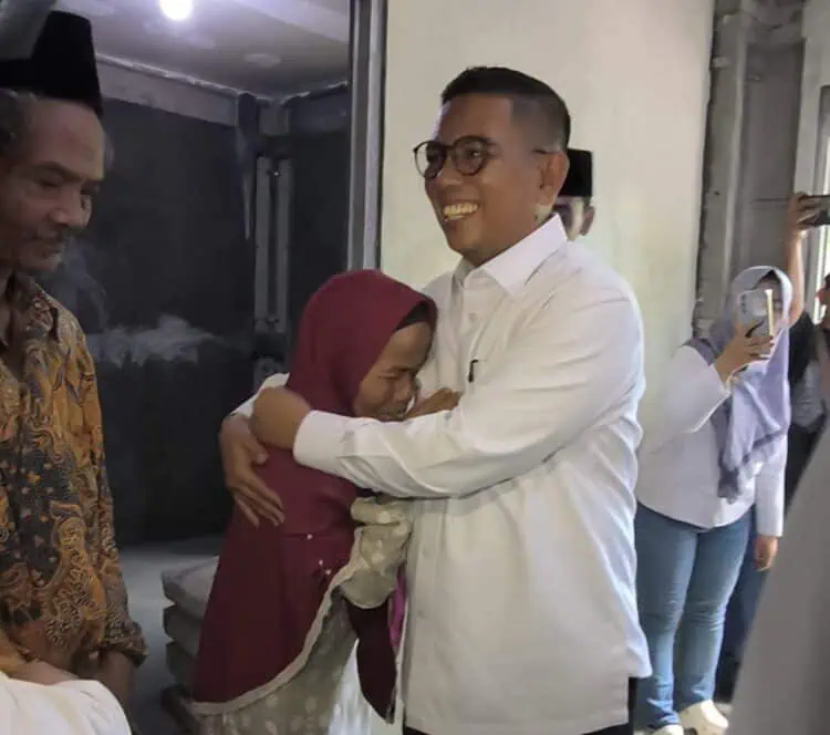 Tangis Bahagia Saniti: Dari Gubuk Reyot ke Rumah Layak Huni Berkat Pemprov Banten