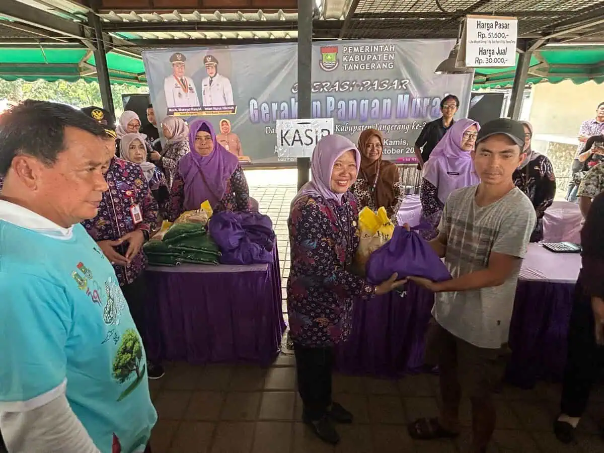 Operasi Pasar Gerakan Pangan Murah Sambut HUT Kabupaten Tangerang ke-393 Operasi Pasar Gerakan Pangan Murah Sambut HUT Kabupaten Tangerang ke-393