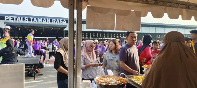 Ribuan Warga Padati Petals Urban Market ke-4, Ada Barongsai dan Cek Kesehatan Gratis