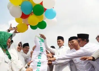 Kick Off HSN 2025, Bupati Dewi Ajak Para Santri Berkontribusi Nyata dalam Pembangunan