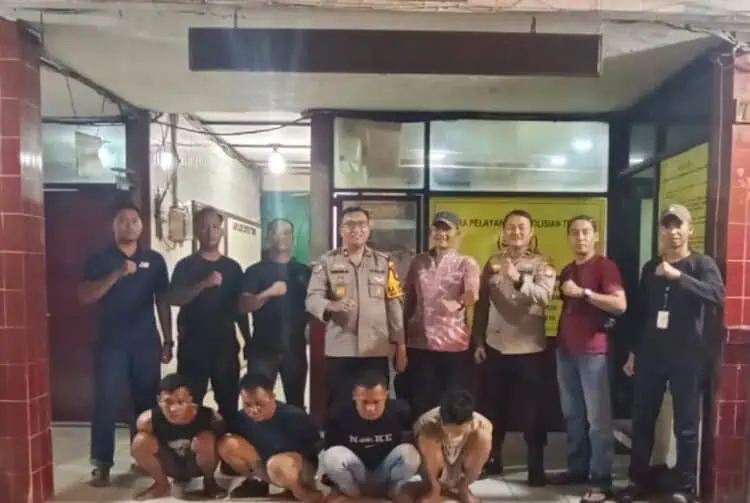 Maling Spesialis Ganjal ATM di Tangsel Ditangkap Saat Jual Emas dan Pesta Sabu