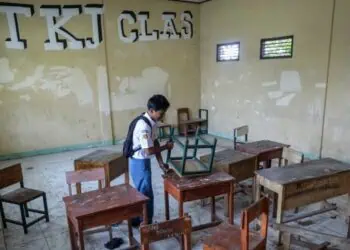 Fasilitas Rusak, KBM SMK Al-Anshor di Cirarab Legok Diliburkan