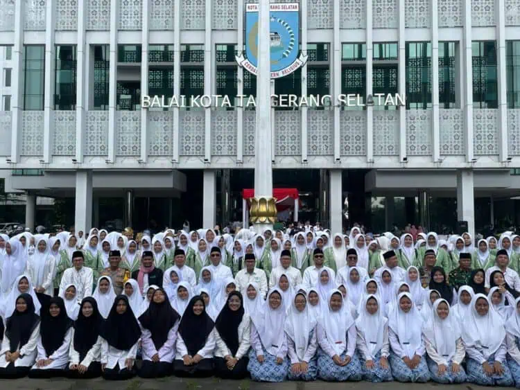 Pemkot Tangsel Tekankan Peran Santri Dalam Pembangunan Bangsa