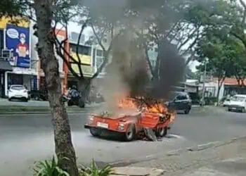 Mobil Klasik Bawa Pengantin Terbakar Hebat di Pinang, Begini Kondisi Kedua Mempelai