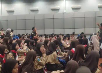Dikbud dan Kejari Tangsel Tanamkan Kesadaran Hukum di SMP An-Nisa Izada