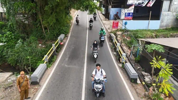 Jembatan Merpati Raya Rusak Tergerus Banjir, Ini Langkah Dinas SDABMBK Tangsel