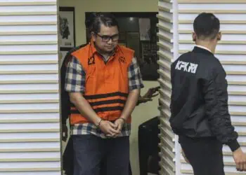 KPK Tahan Eks Bos PGN Terkait Kasus Korupsi Jual Beli Gas