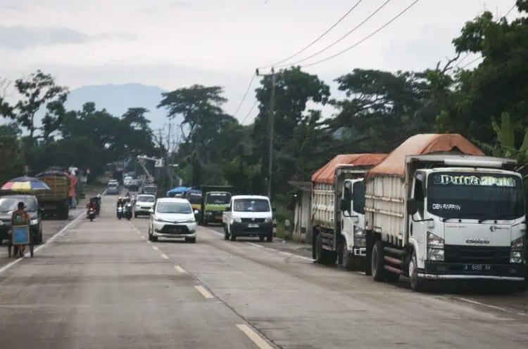 Perbup Truk Tambang Lebak Bakal Disesuaikan dengan Kepgub