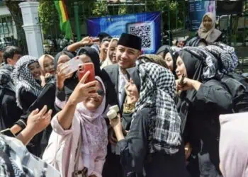 Bupati Lebak Minta Santri Jangan Hanya Jadi Penonton