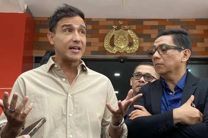 Bantah Isu Selingkuh, Hamish Daud Klarifikasi Soal Postingan Di Pinterest