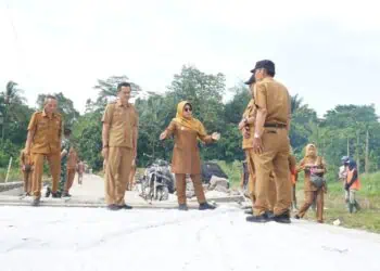 Tinjau Progres Pembangunan Jalan Kadomas–Banjar, Bupati Dewi Berharap Hasilnya Bertahan Lama