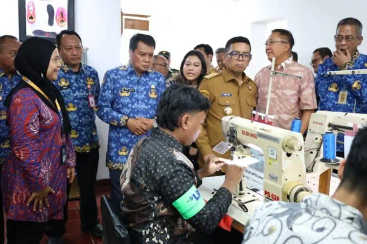 Bupati Tangerang dan Gubernur Banten Kompak Tingkatkan Kualitas Pekerja