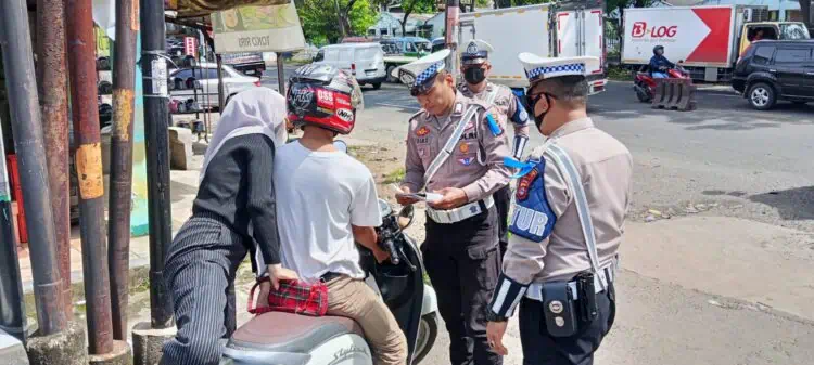 Puluhan Pengendara di Jalan Baru Pemda Tigaraksa Kena Teguran