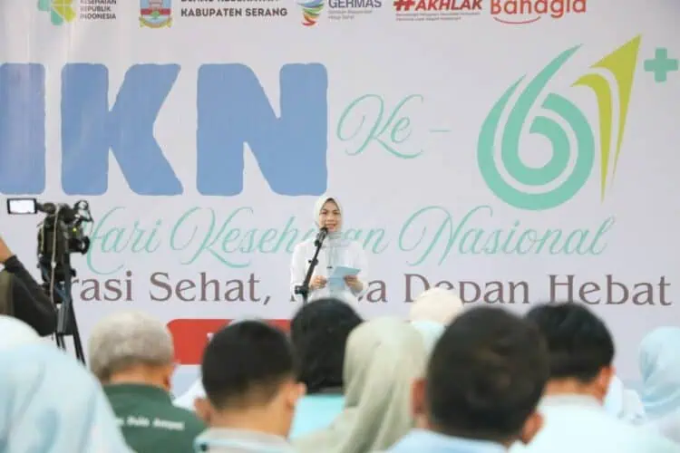 Bupati Zakiyah Ingatkan Nakes Agar Layani Masyarakat Secara Humanis