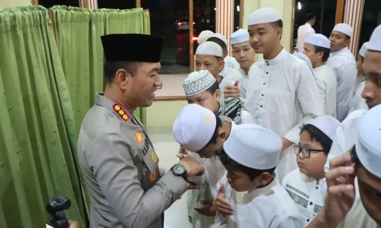 Kapolres Tangerang Jalin Silaturahmi dengan Ponpes Ash-Shiddiqiyah 2