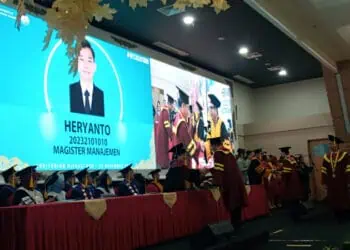 UBD Perdana Mewisuda Mahasiswa Pascasarjana pada Wisuda ke-11