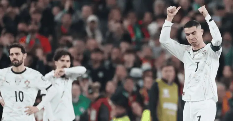 Portugal Dibungkam Irlandia, Ronaldo Ledek Wasit