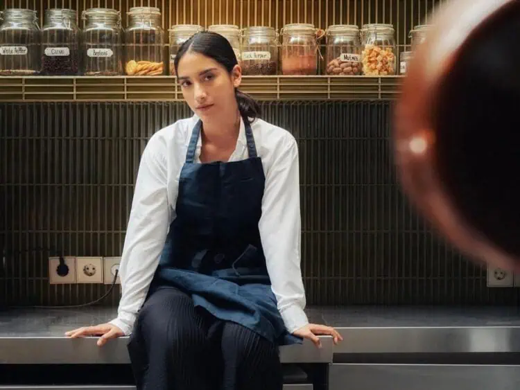Profil Sabrina Alatas, Chef Muda Profesional Berusia 22 Tahun Berjuluk 'The Grumpy Chef', yang Diduga Selingkuhan Hamish Daud