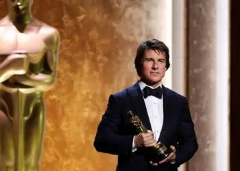 Akhirnya, Tom Cruise Raih Piala Oscar Perdana Setelah Puluhan Tahun Berkarya di Dunia Perfilman
