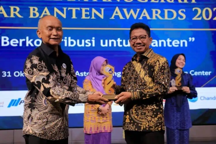 Atas Inovasi Berbasis Digital, Pemkot Tangerang Dianugerahi Awards