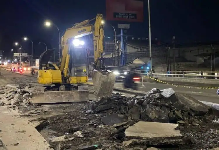 Flyover Jenderal Sudirman Tangerang Sedang Diperbaiki, Pengendara Diminta Waspada
