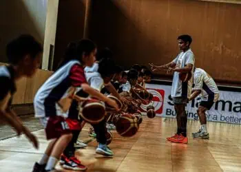 Kembangkan Pemain Muda, Kontribusi Nyata Tangerang Hawks untuk Bola Basket Tangerang