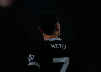 Chelsea Tunduk di Kandang Leeds United