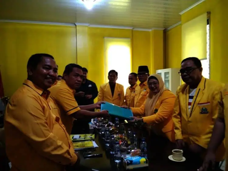 Daftar Calon Ketua Golkar Kabupaten Tangerang, Intan Full Senyum