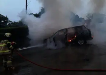 Mini Bus Terbakar di Curug, Diduga Korsleting Listrik