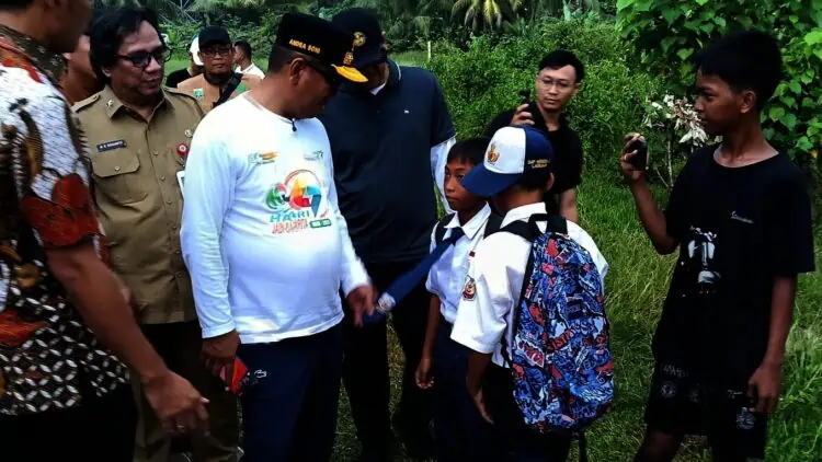 Gubernur Periksa Hasil Pembangunan di Carita Pandeglang, Pastikan Masyarakat Terlayani