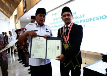 753 Guru PAI Kabupaten Tangerang Diberikan Sertifikat Profesional