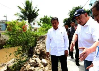Bupati Tangerang Tinjau Tanggul Jebol di Perumahan Mustika Tigaraksa