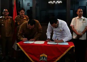 Pemkot Serang, melakukan penandatangan Memorandum of Understanding (MoU), bersama Asosiasi Perusahaan Penempatan Tenaga Kerja Indonesia (Apjati), Senin (8/12/2025). (ISTIMEWA)