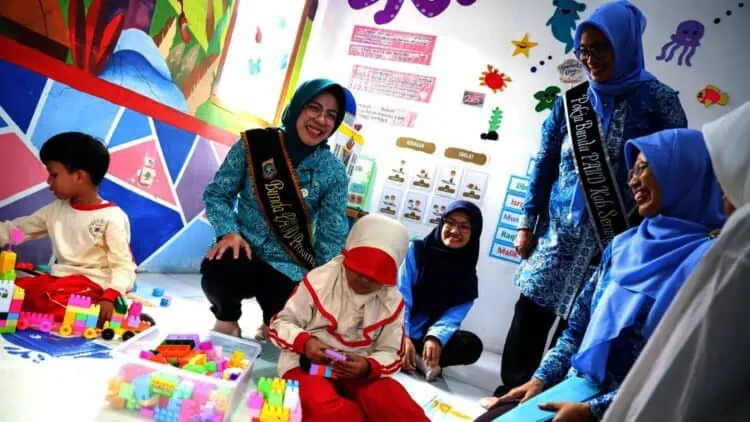 Tanamkan Pembentukan Karakter Sejak Dini, Bunda PAUD Keliling Sekolah di Banten
