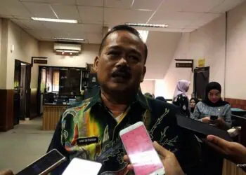 Direktur Perumdam Tirta Madani Kota Serang, Arif Setiawan, (LUTHFI/SATELITNEWS.COM)