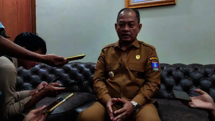 Wabup Serang Najib Hamas, saat di wawancara sejumlah wartawan, beberapa waktu lalu. (DOKUMEN/SATELITNEWS.COM)